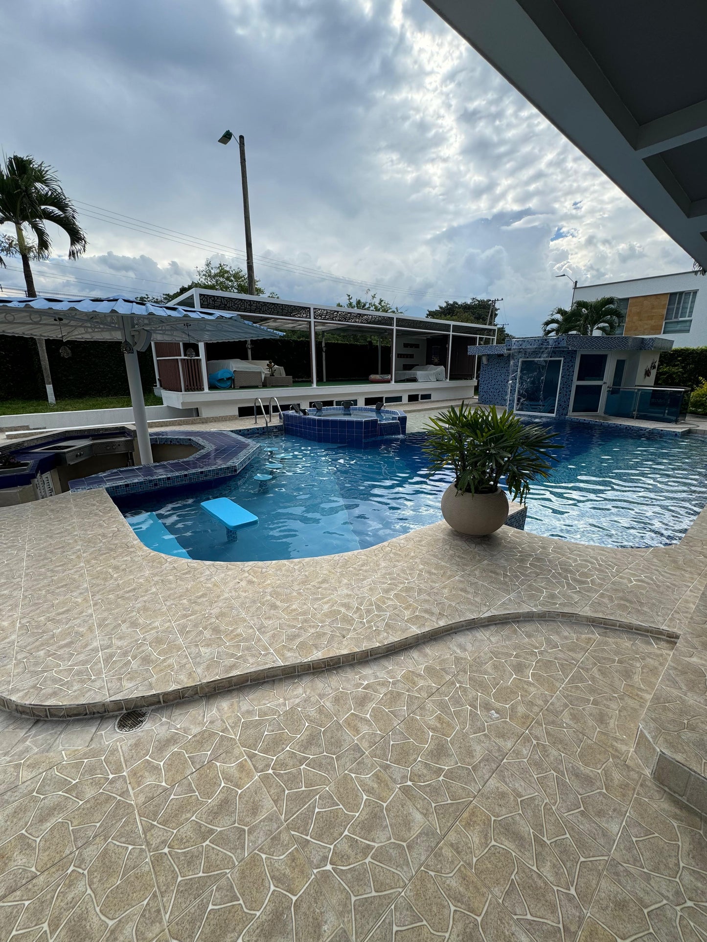 CASA EN VENTA CONDOMINIO EN PANCE