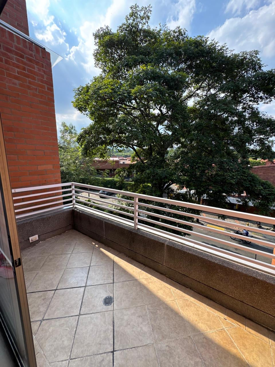 CASA EN VENTA CIUDAD JARDÍN CALI