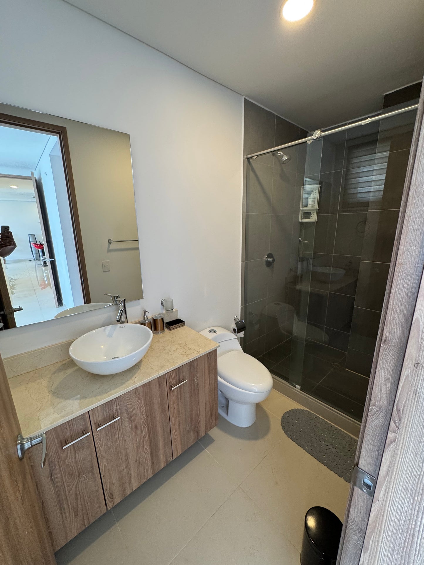 APARTAMENTO AMOBLADO EN ALQUILER NUEVA TEQUENDAMA CALI torre cosmoplaza