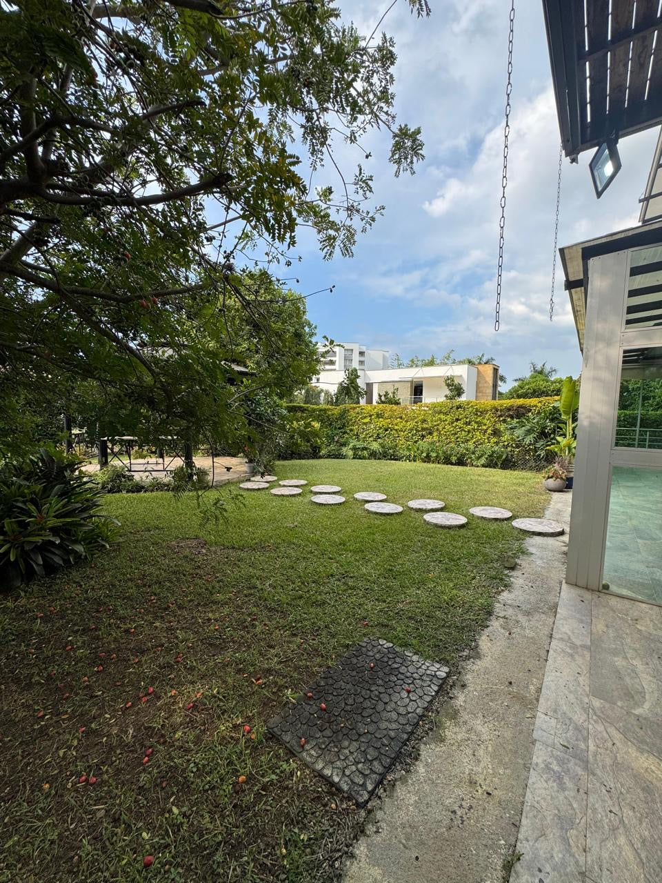 CASA EN VENTA O RENTA EN CIUDAD JARDÍN CALI