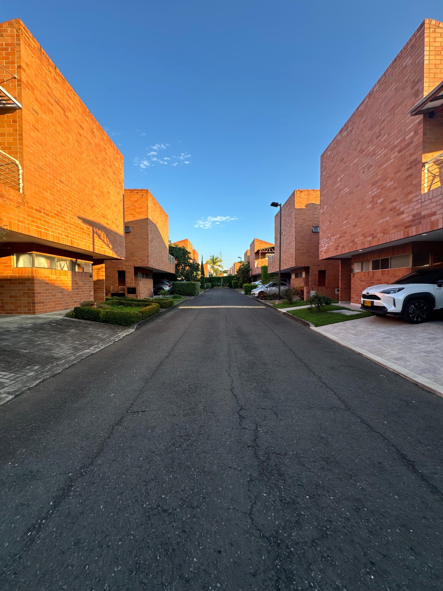 CASA EN VENTA CIUDAD JARDÍN CALI
