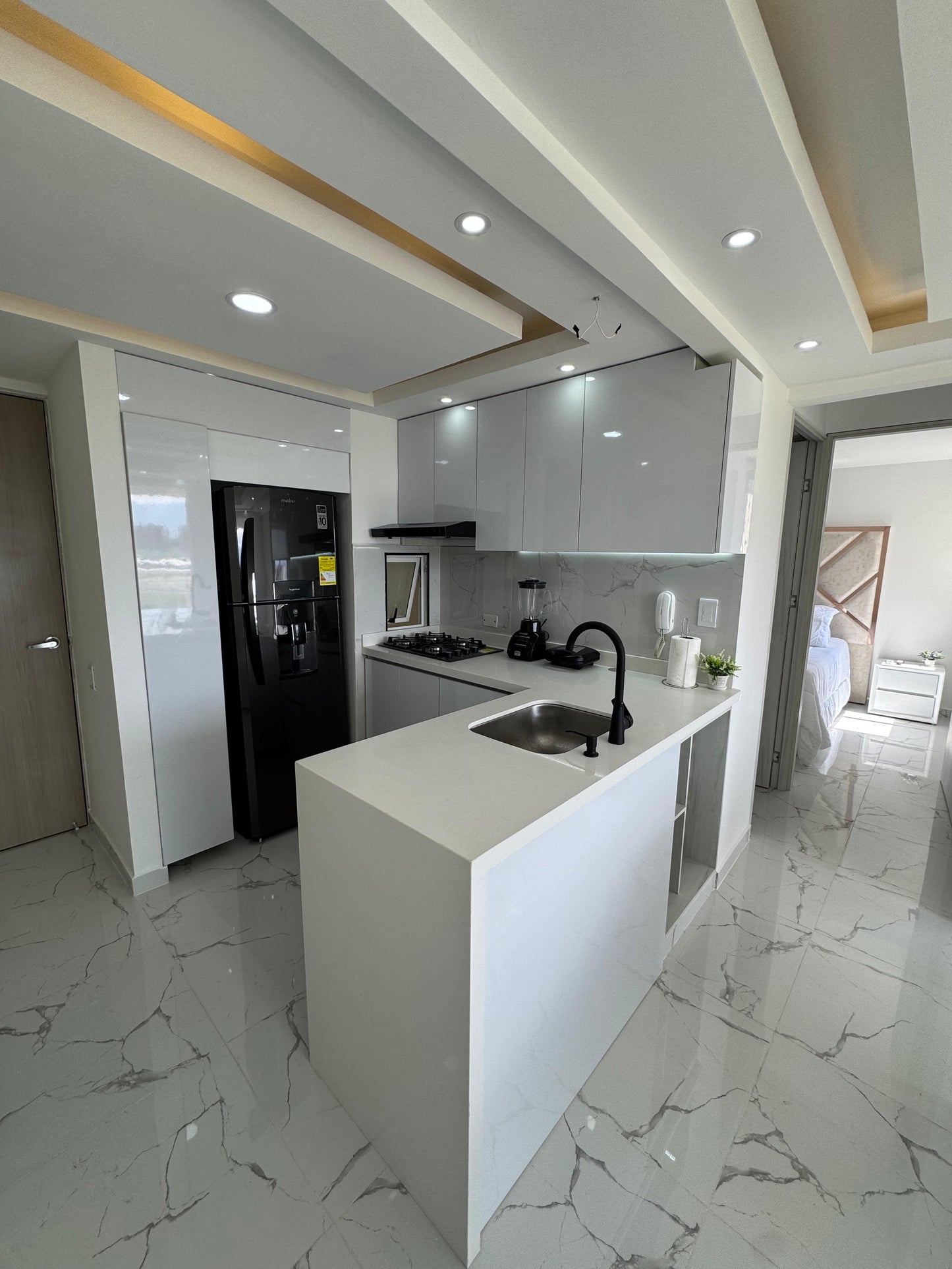 APARTAMENTO AMOBLADO EN ALQUILER SUR DE CALI BOCHALEMA