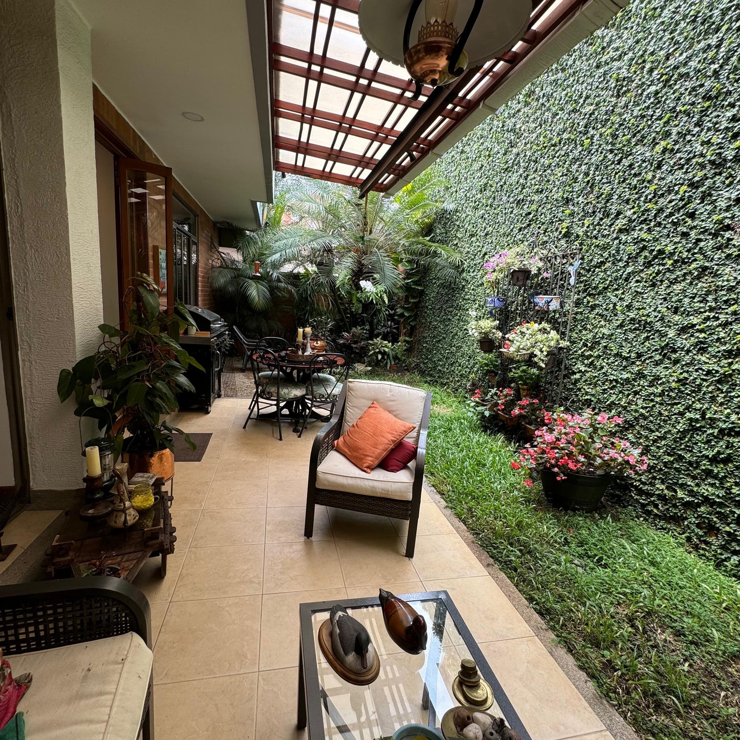 CASA EN VENTA CIUDAD JARDIN CALI
