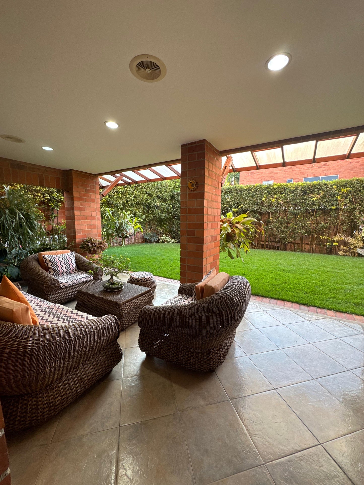 CASA EN VENTA CIUDAD JARDÍN CALI