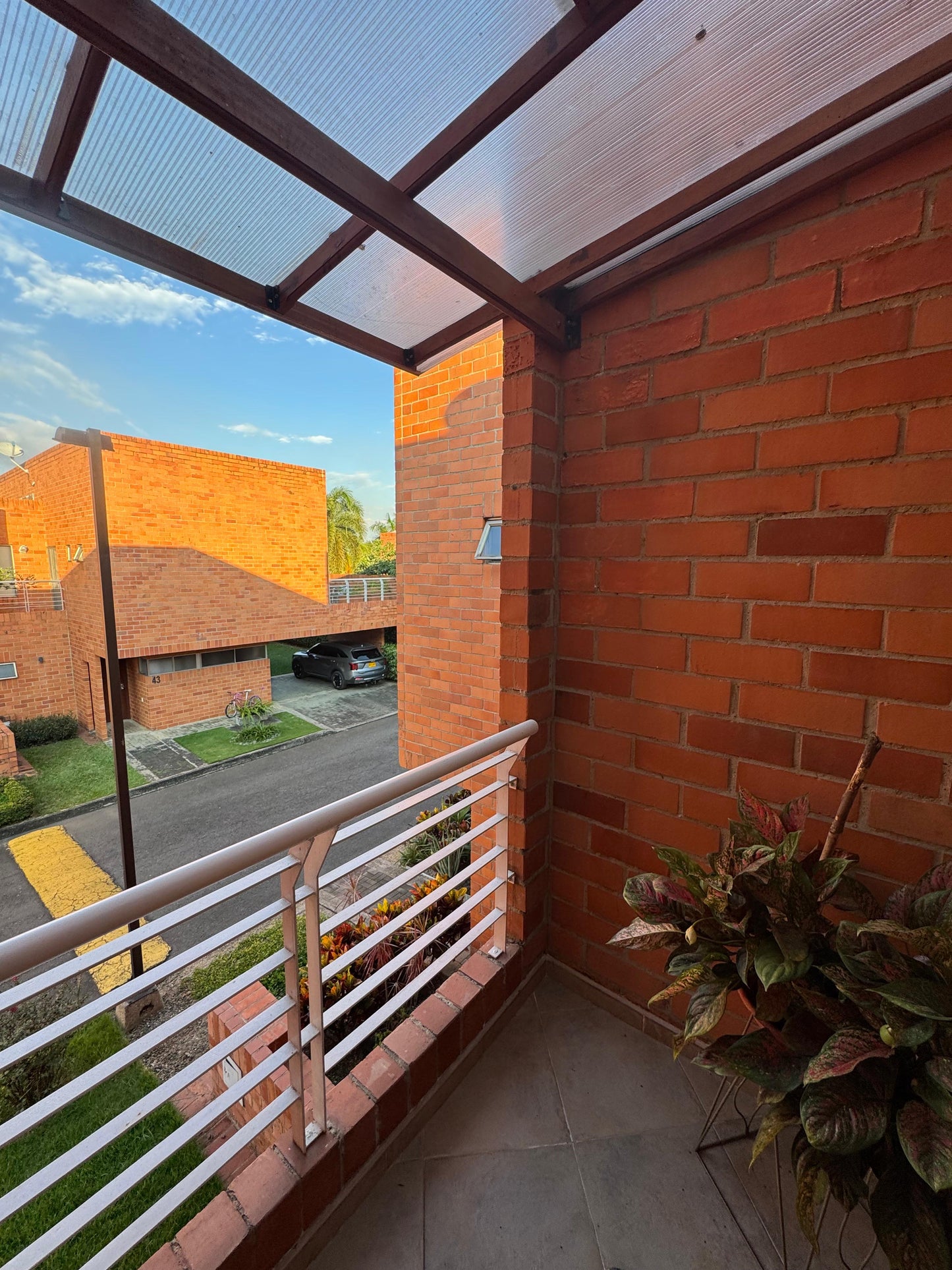 CASA EN VENTA CIUDAD JARDÍN CALI