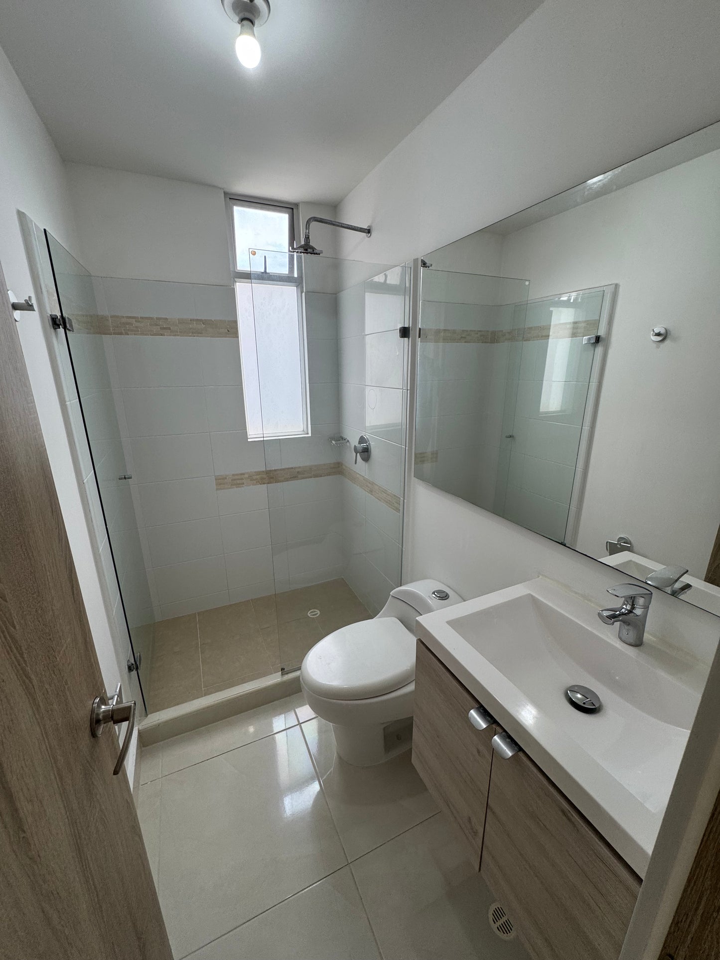 CASA EN VENTA O RENTA EN CASA CAMPO ALFAGUARA JAMUNDI