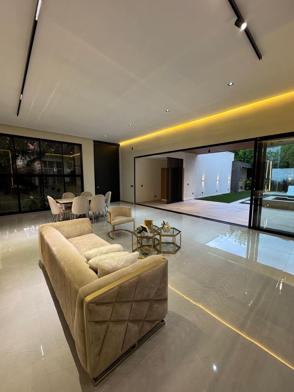 CASA EN VENTA EN VENTA PANCE CALI