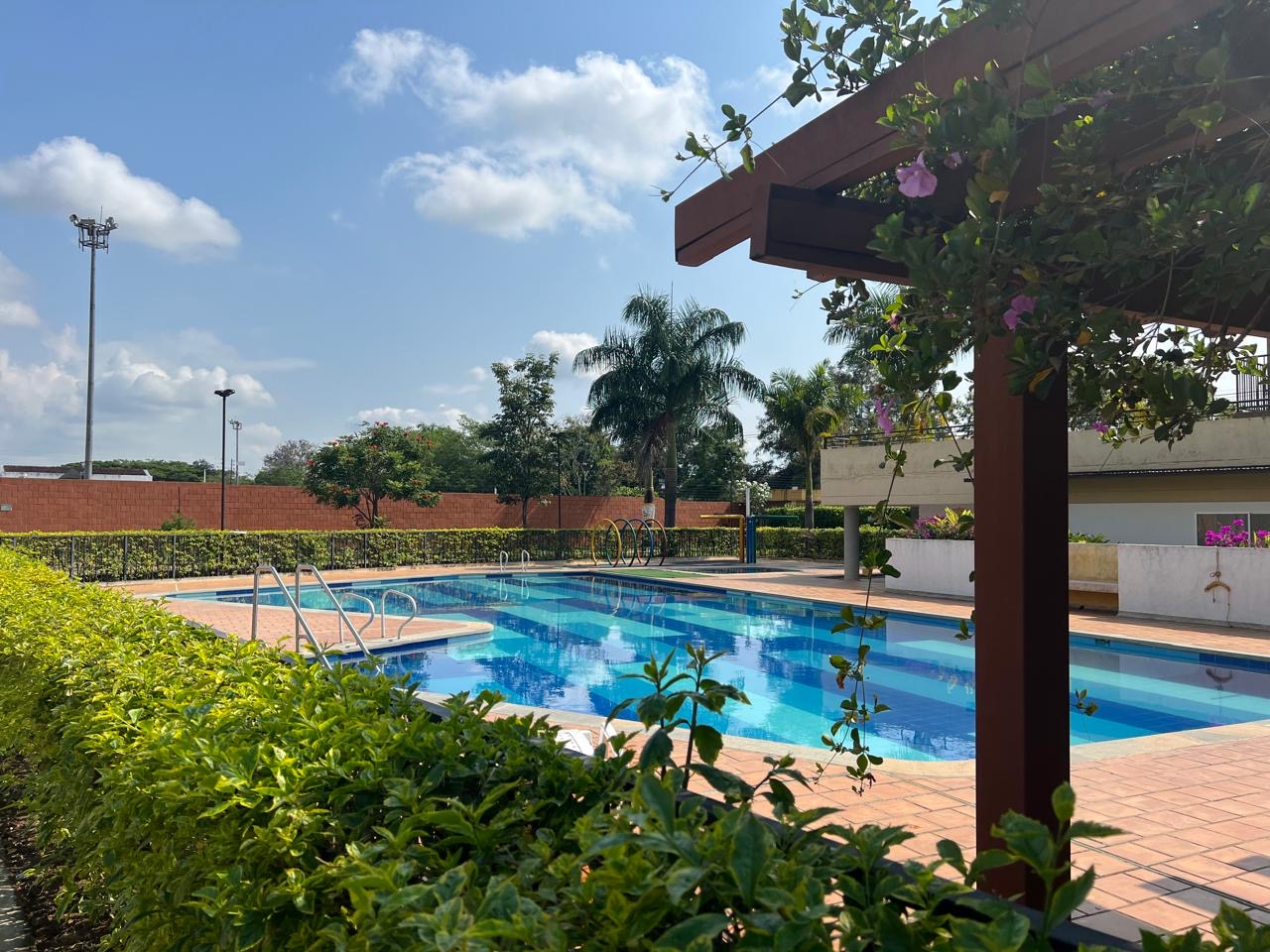 CASA EN VENTA EN CONDOMINIO ALFAGUARA JAMUNDI