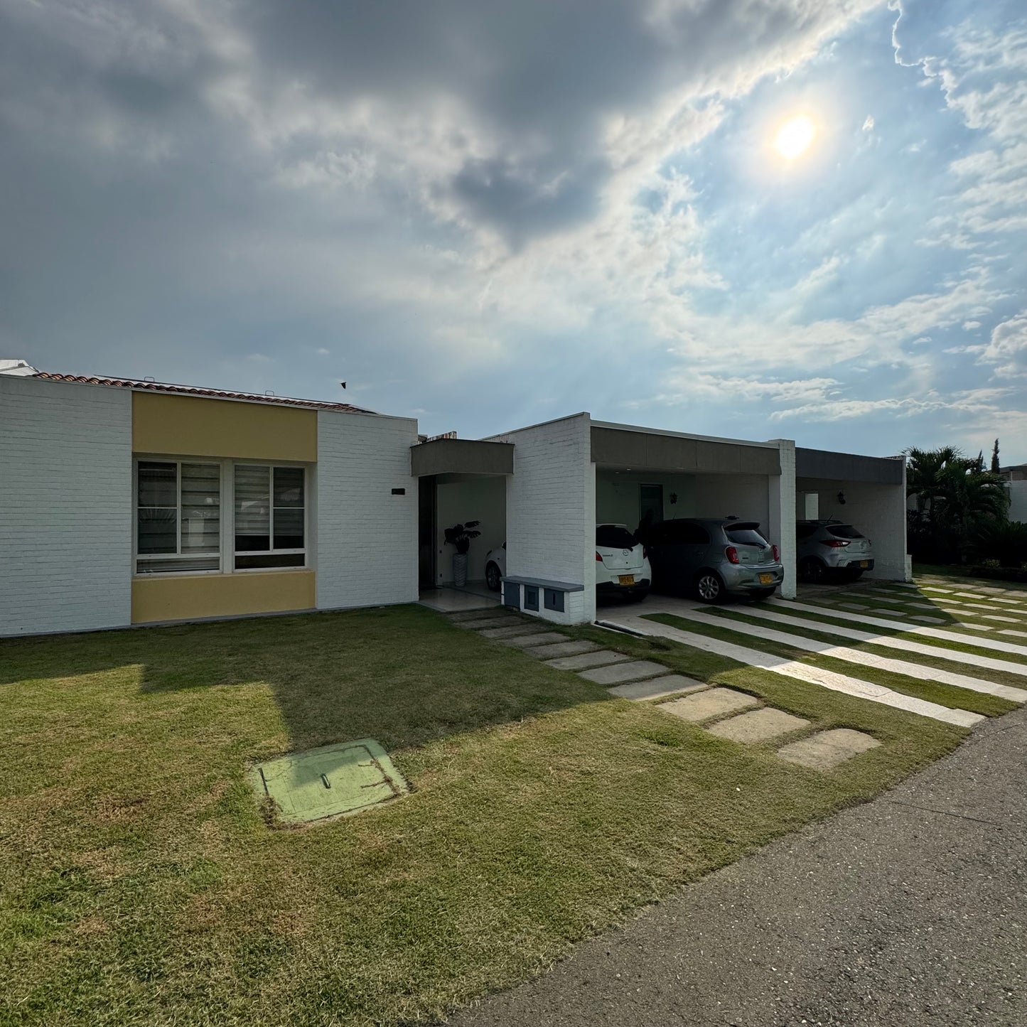 CASA A LA VENTA EN EL CASTILLO JAMUNDI