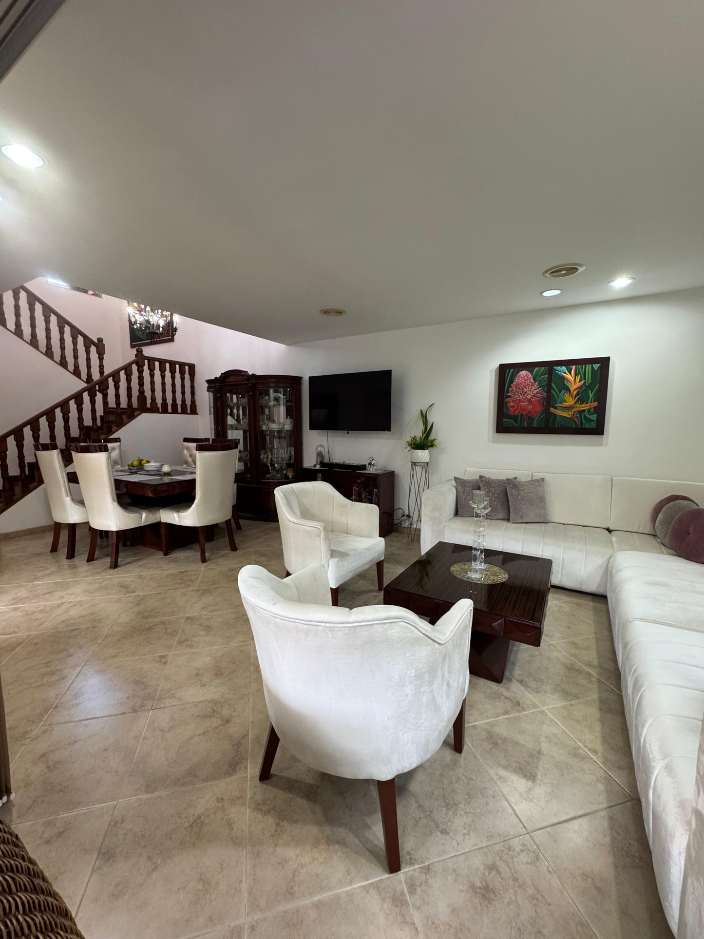 CASA EN VENTA CIUDAD JARDÍN CALI