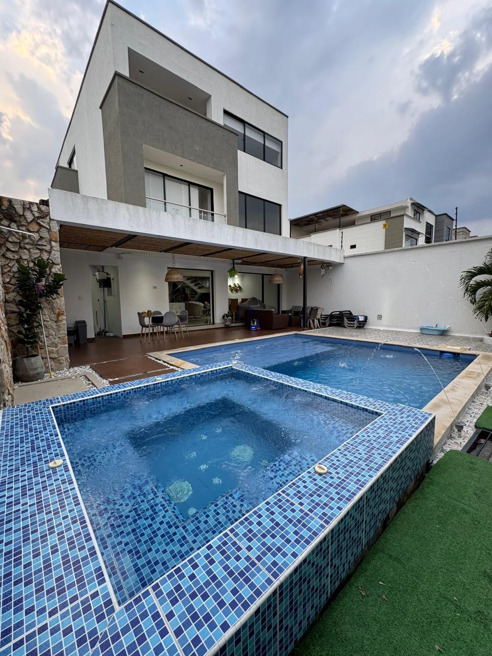 CASA EN VENTA ALFAGUARA JAMUNDI