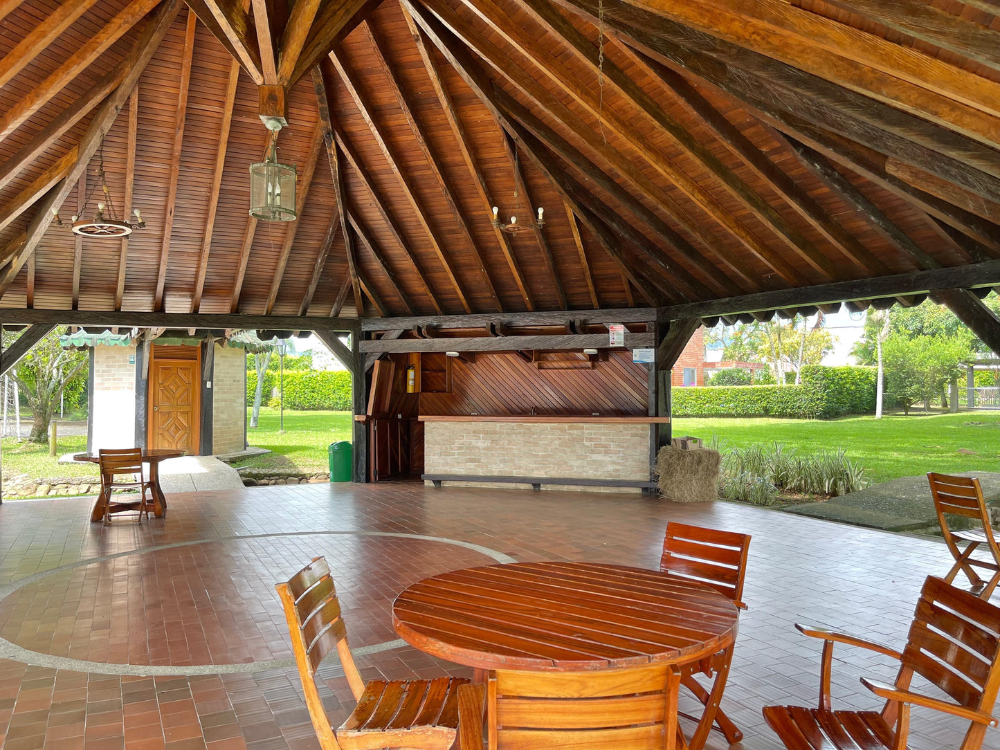 CASA EN RENTA EN GUADUALES DE LAS MERCEDES ALFAGUARA JAMUNDI