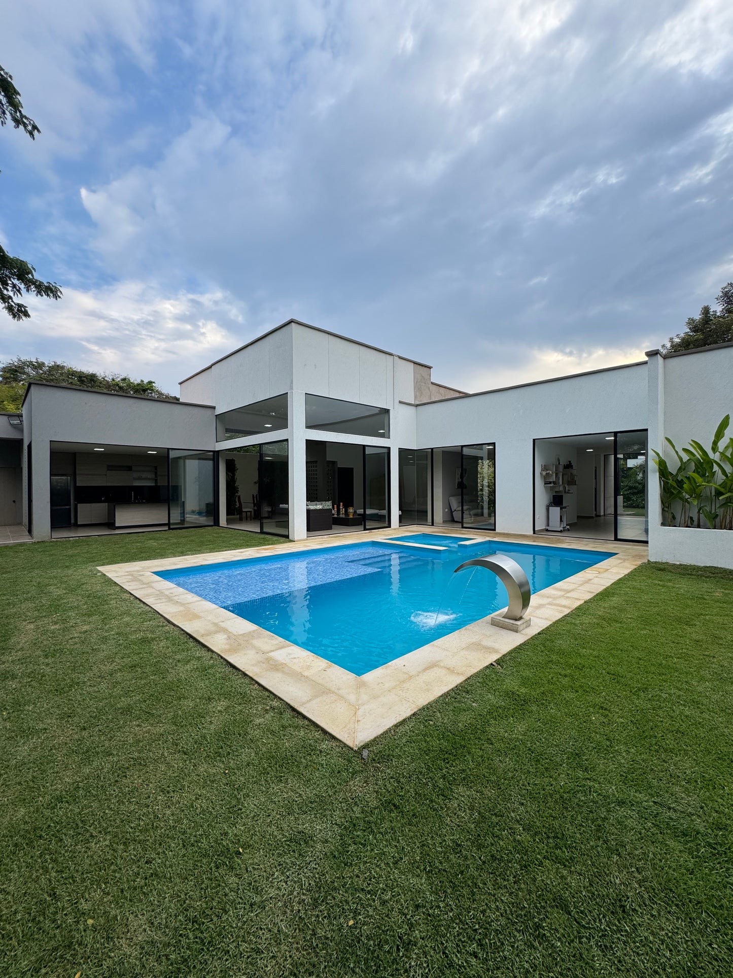 CASA A LA VENTA EN LA MORADA JAMUNDI