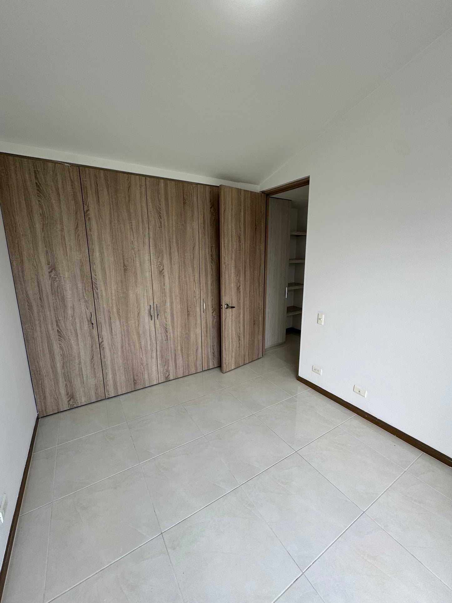 CASA EN VENTA O RENTA EN CASA CAMPO ALFAGUARA JAMUNDI