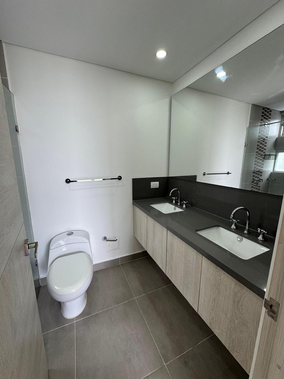 CASA EN VENTA O RENTA EN OCENAO VERDA JAMUNDI