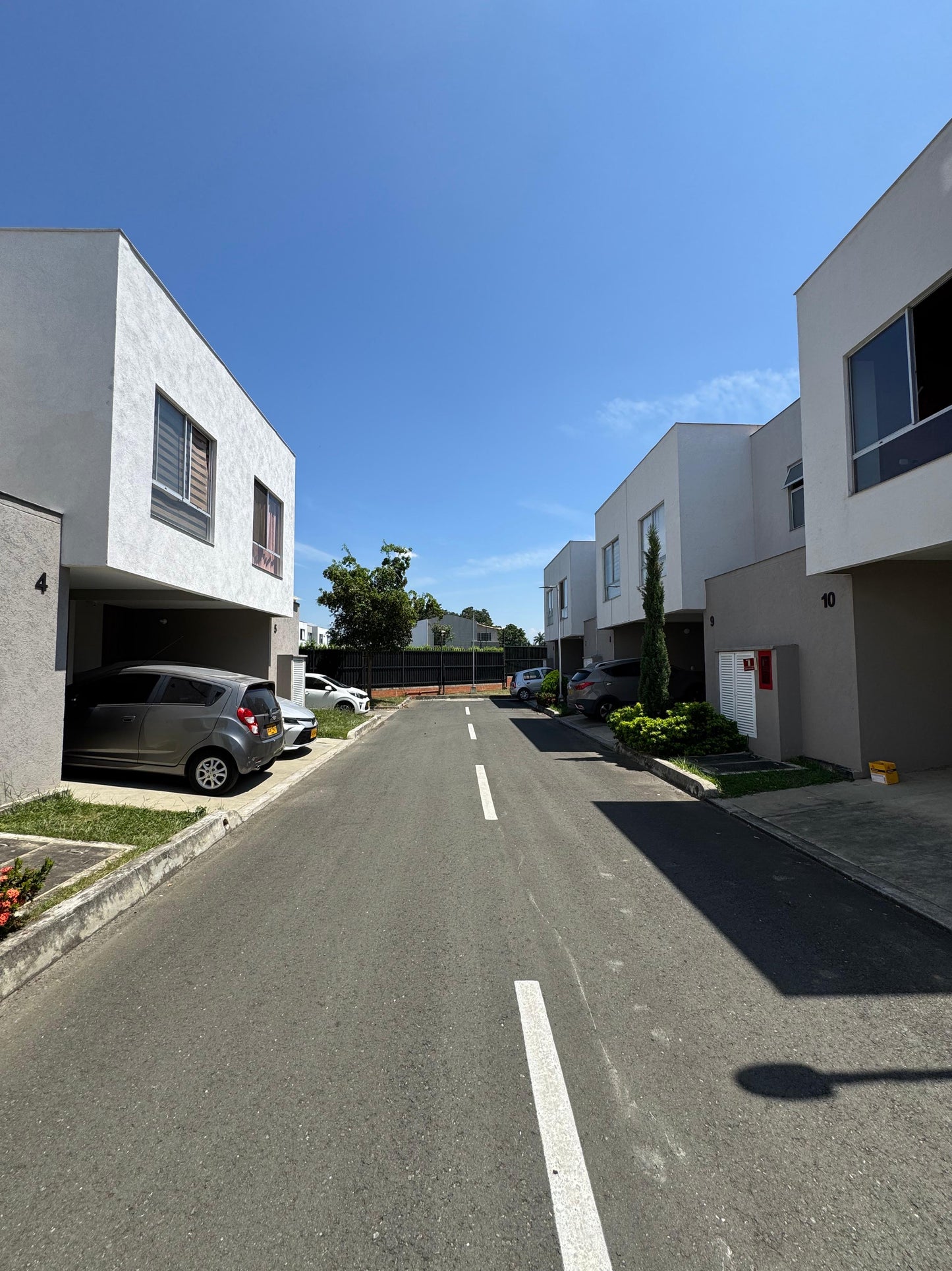 CASA EN VENTA EN COUNTRY JAMUNDI