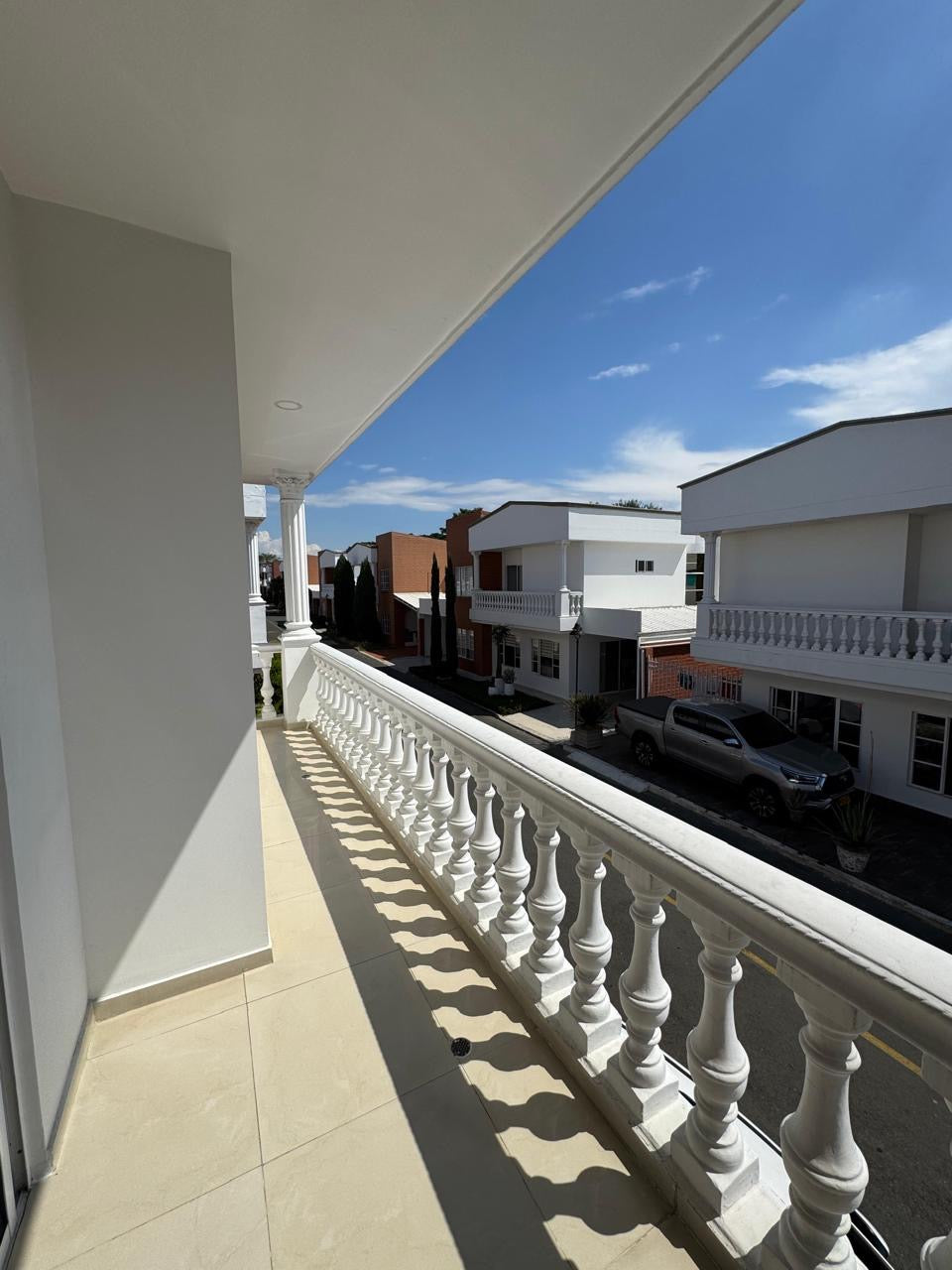 CASA A LA VENTA EN CIUDAD JARDÍN CALI