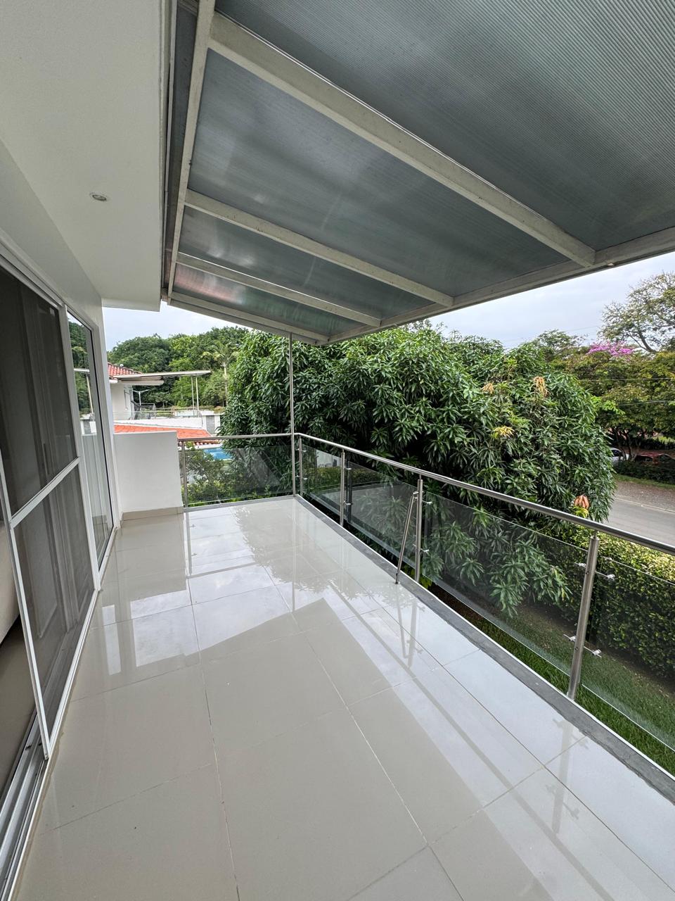 CASA EN VENTA EN CONDOMINIO PANCE CALI
