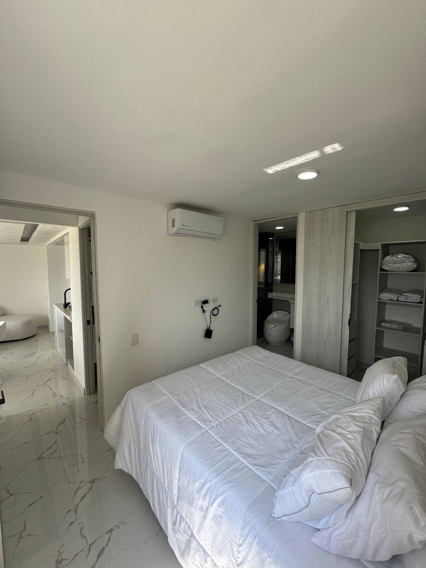 APARTAMENTO AMOBLADO EN ALQUILER SUR DE CALI BOCHALEMA
