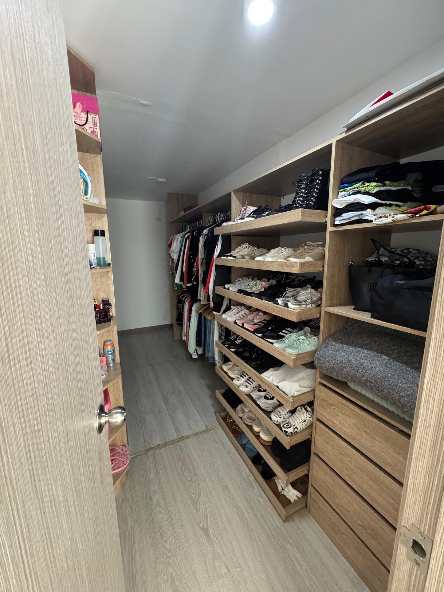 APARTAMENTO EN VENTA MIRADOR DE AVALON OESTE CALI