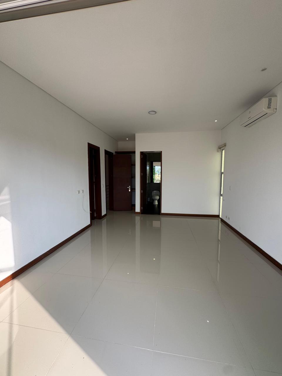 CASA EN VENTA O RENTA EN CIUDAD JARDÍN CALI
