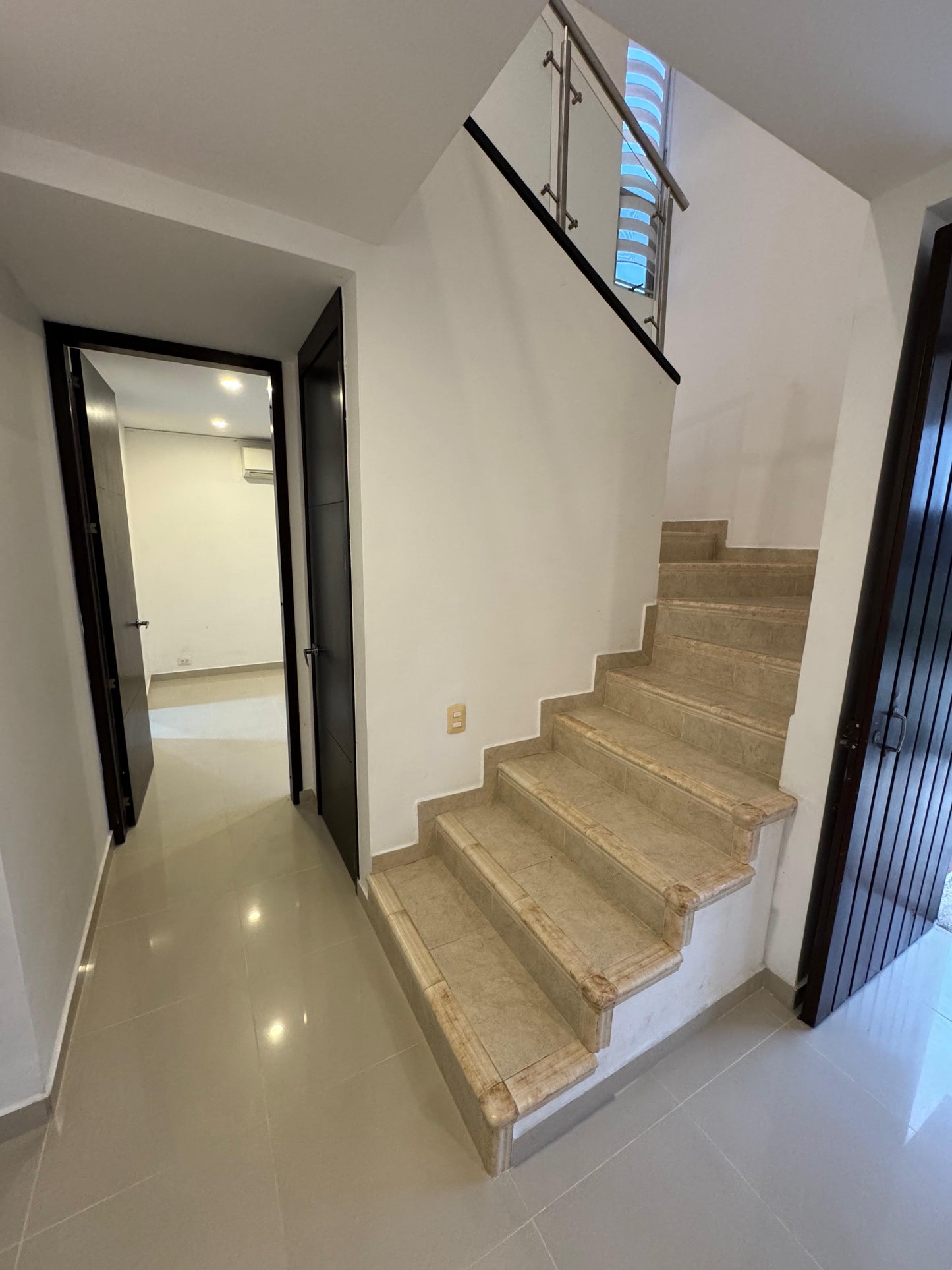 CASA EN VENTA UNIDAD SOL DE PRIMAVERA JAMUNDI