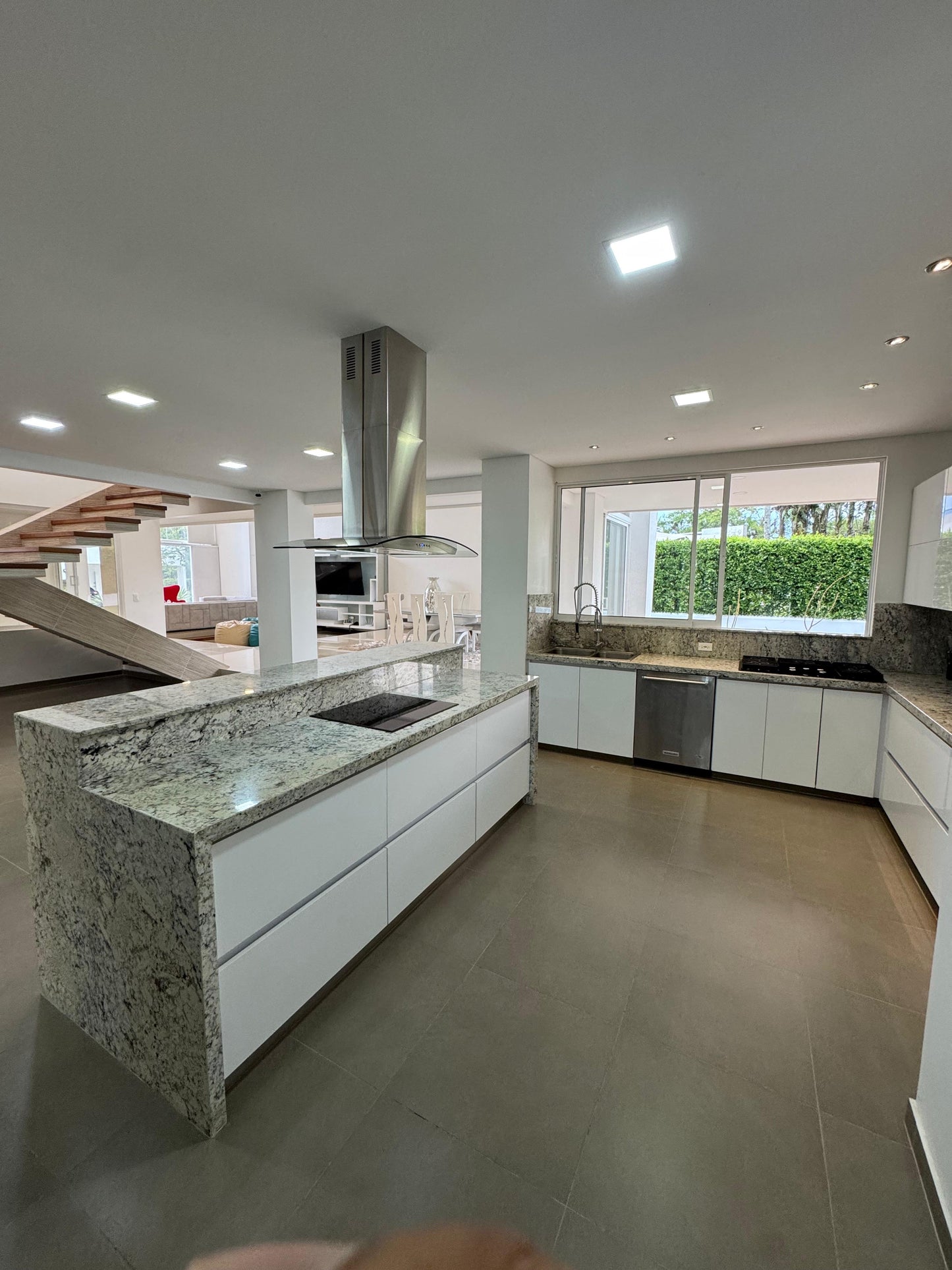 CASA A LA VENTA EN PANCE CALI