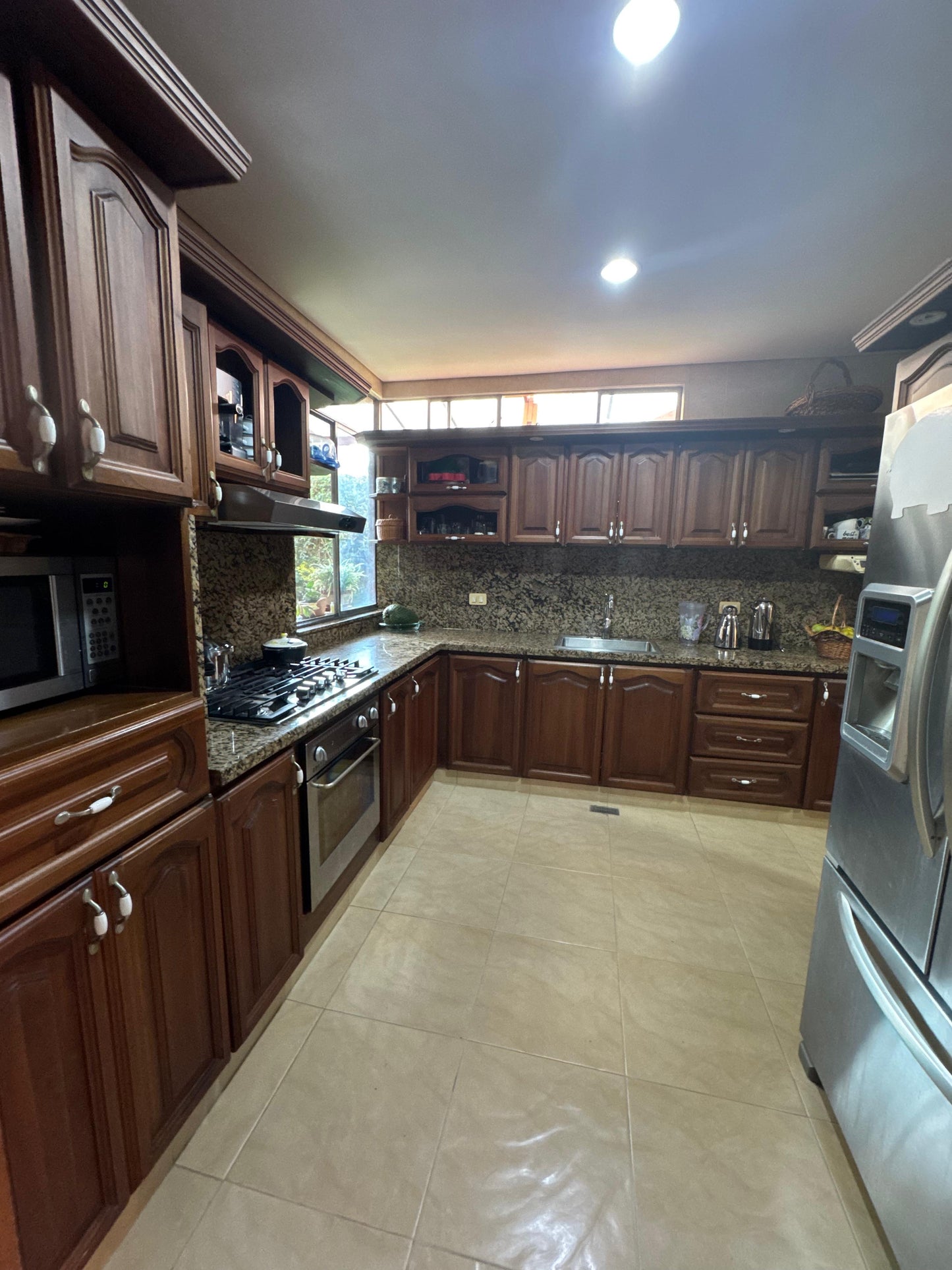 CASA EN VENTA CIUDAD JARDÍN CALI