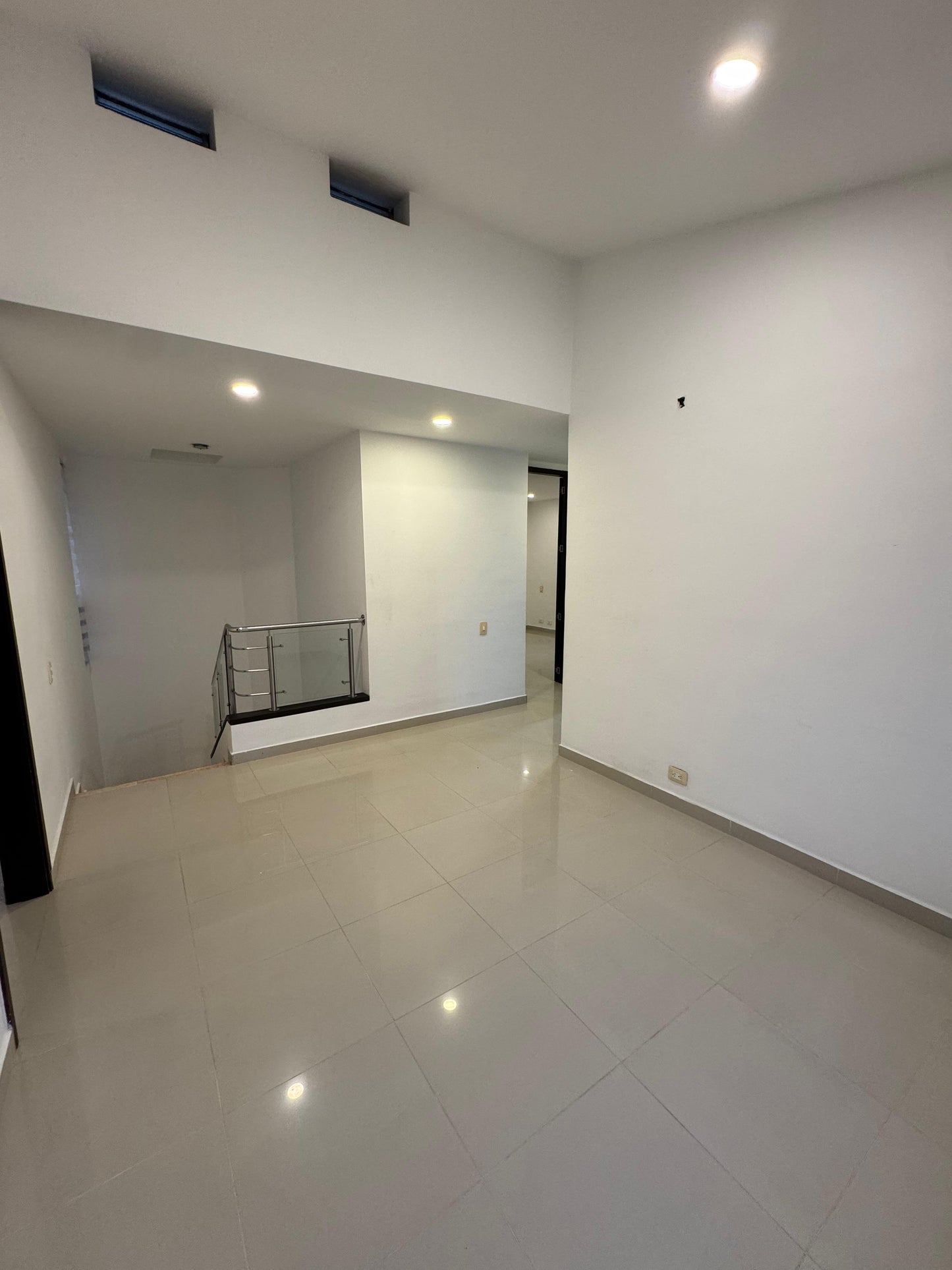 CASA EN VENTA UNIDAD SOL DE PRIMAVERA JAMUNDI