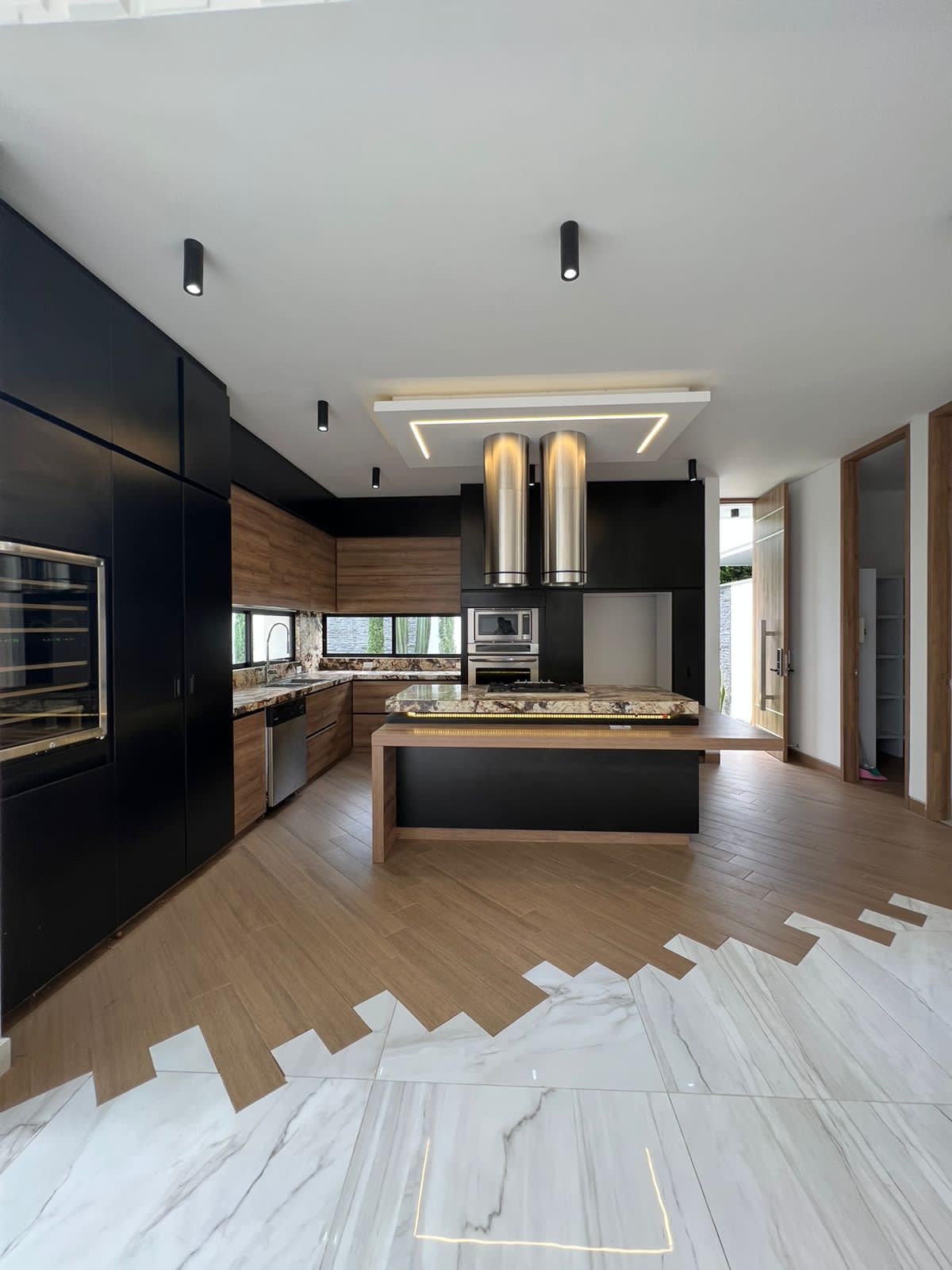 SE VENDE ESPECTACULAR CASA EN PANCE-CALI