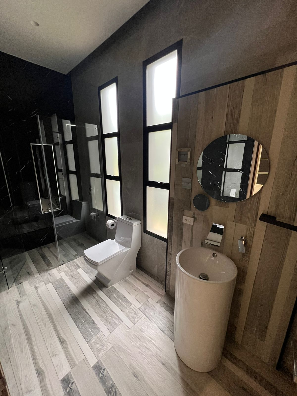 SE VENDE ESPECTACULAR CASA EN PANCE-CALI