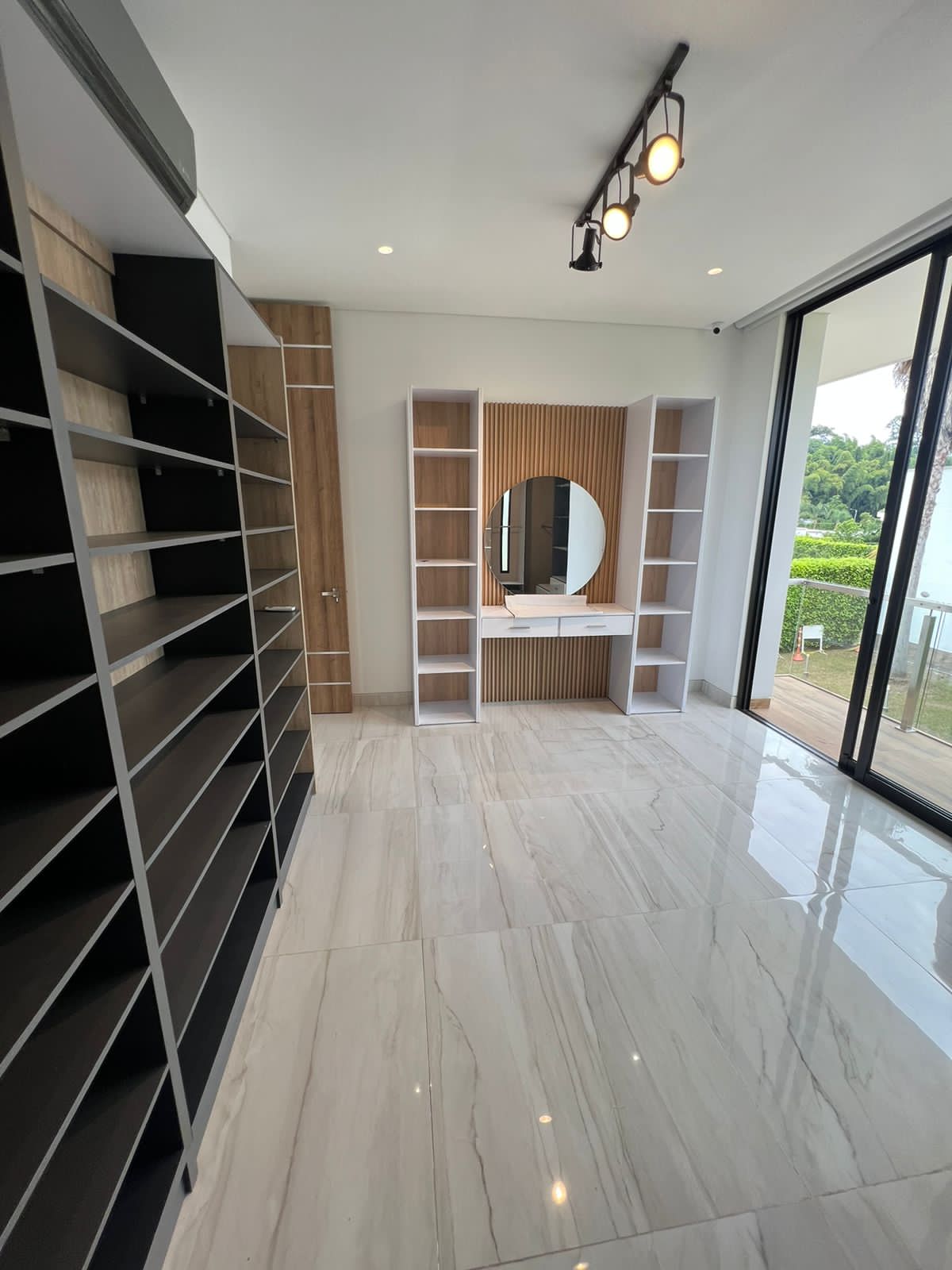 SE VENDE ESPECTACULAR CASA EN PANCE-CALI