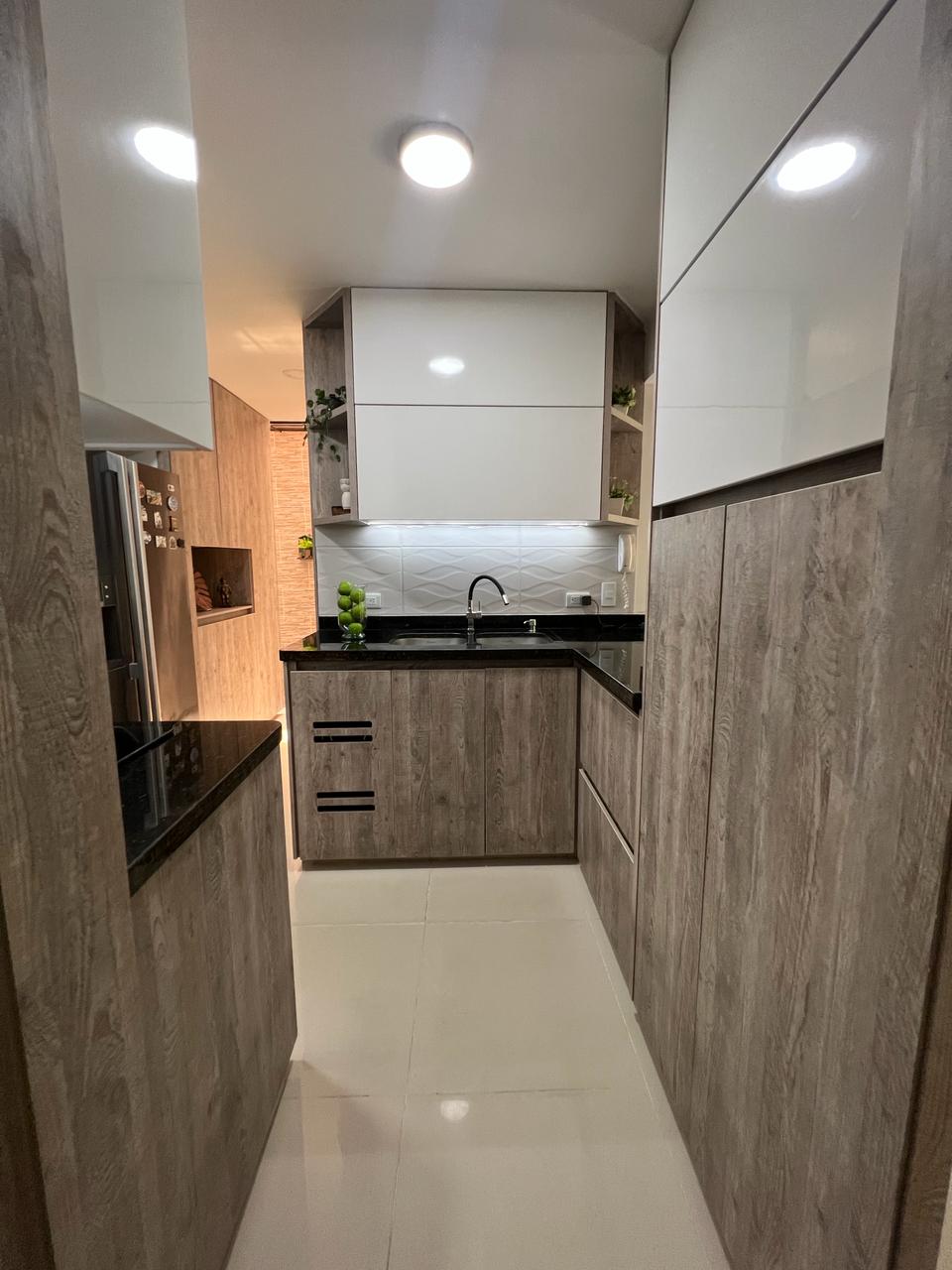 SE VENDE CASA EN EL LIMONAR CALI