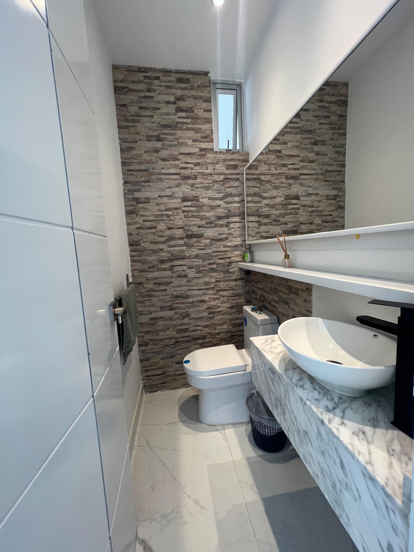 SE VENDE ESPECTACULAR CASA AMOBLADA CONDOMINIO PANCE CALI