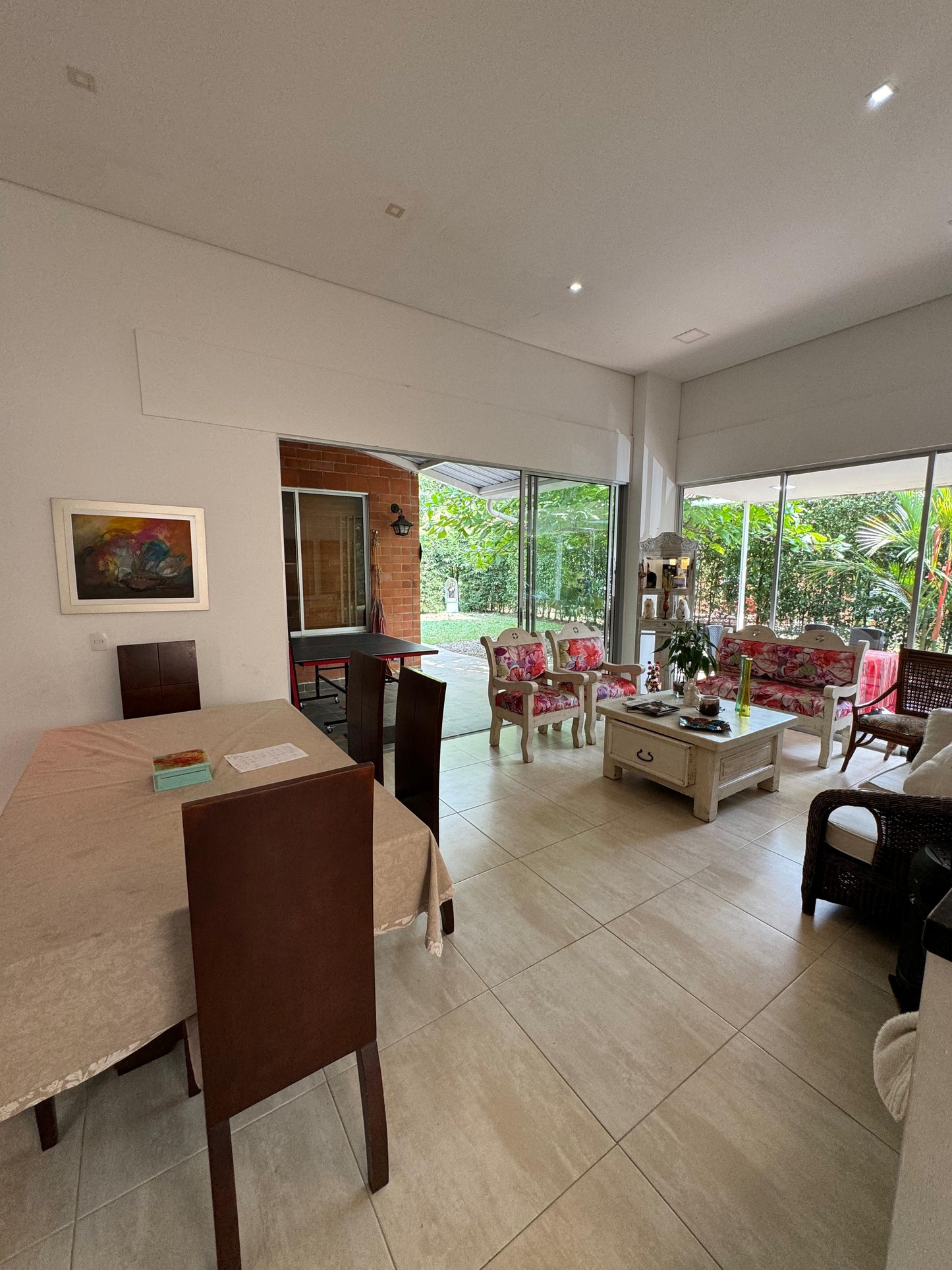SE VENDE HERMOSA CASA EN CONDOMINIO CAMPESTRE JAMUNDI