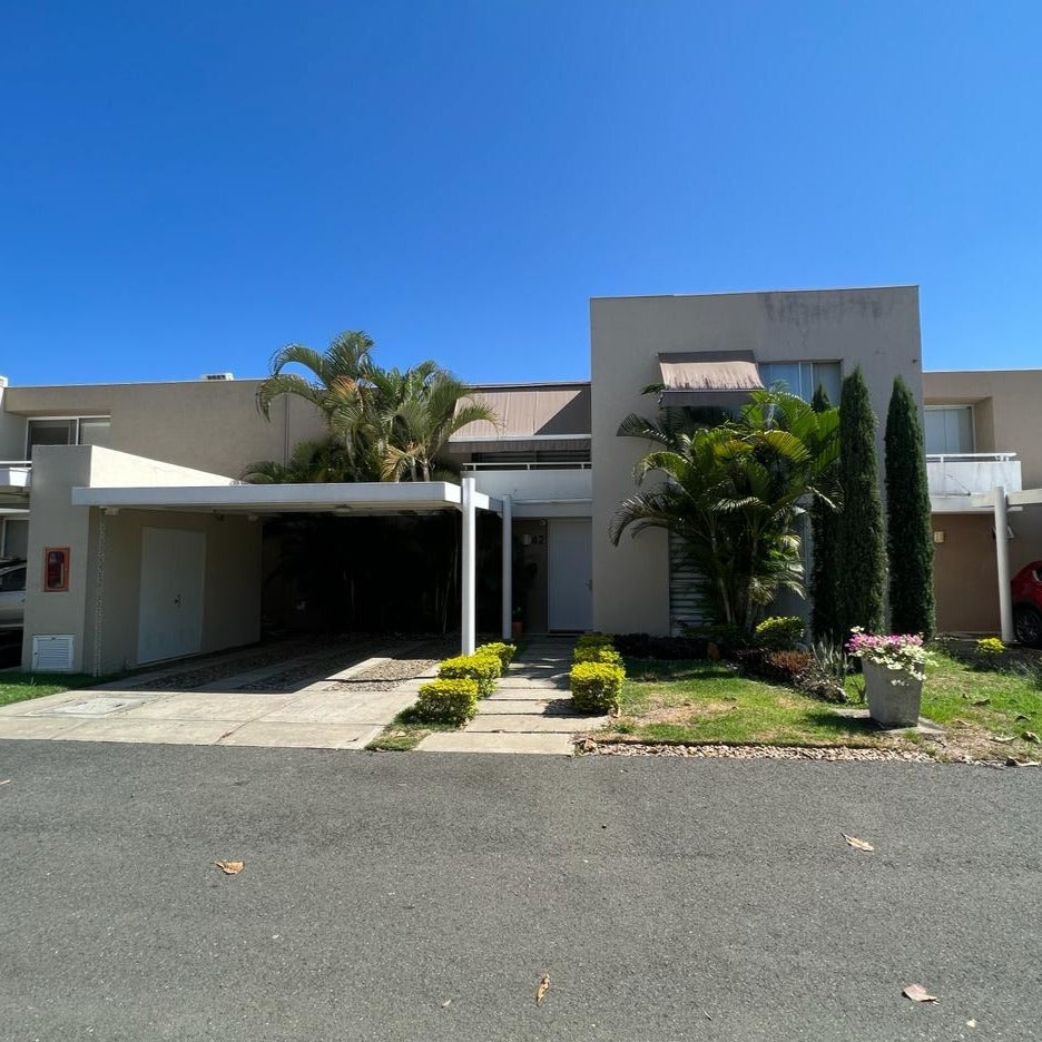 SE VENDE CASA EN CONDOMINIO CASA CAMPO ALFAGUARA JAMUNDI