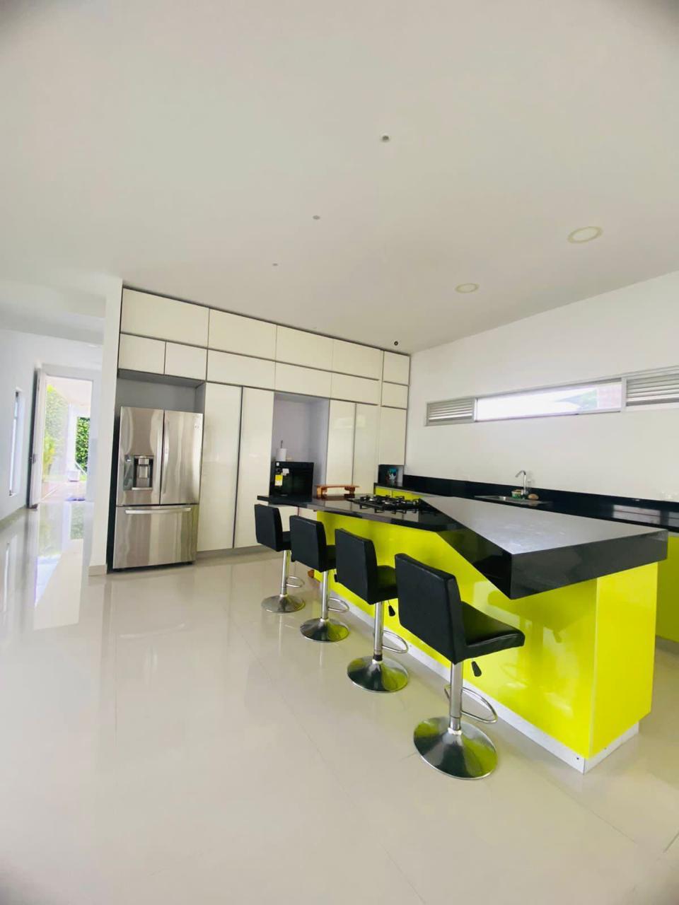 SE VENDE CASA EN CONDOMINIO SECTOR LAS MERCEDES JAMUNDÍ