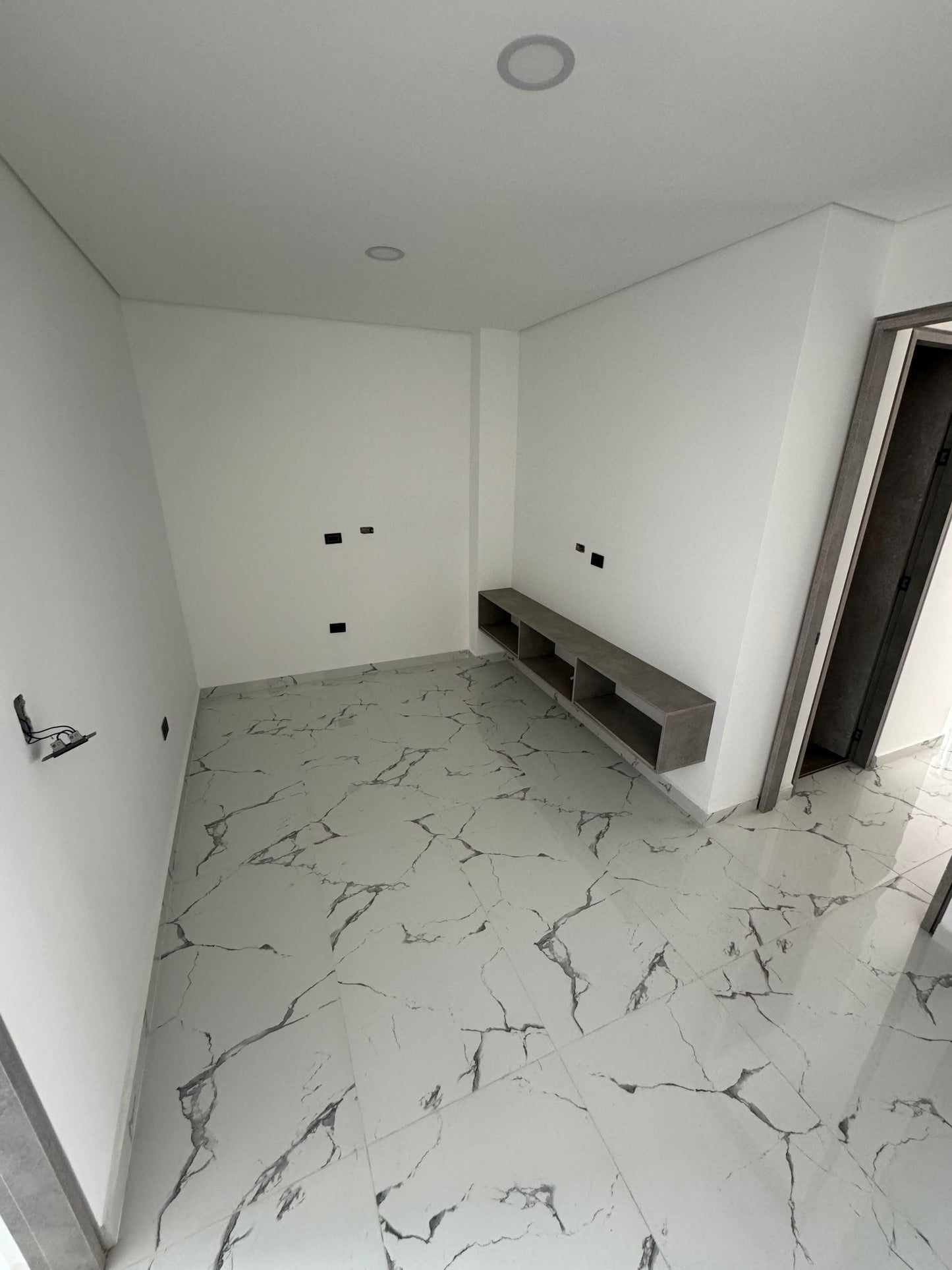 SE VENDE CASA PARA ESTRENAR EN ALFAGUARA-JAMUNDÍ