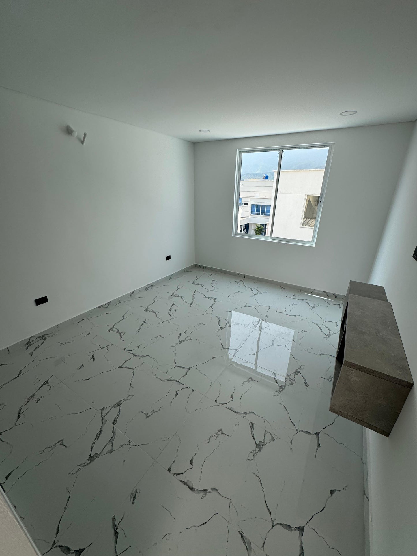 SE VENDE CASA PARA ESTRENAR EN ALFAGUARA-JAMUNDÍ