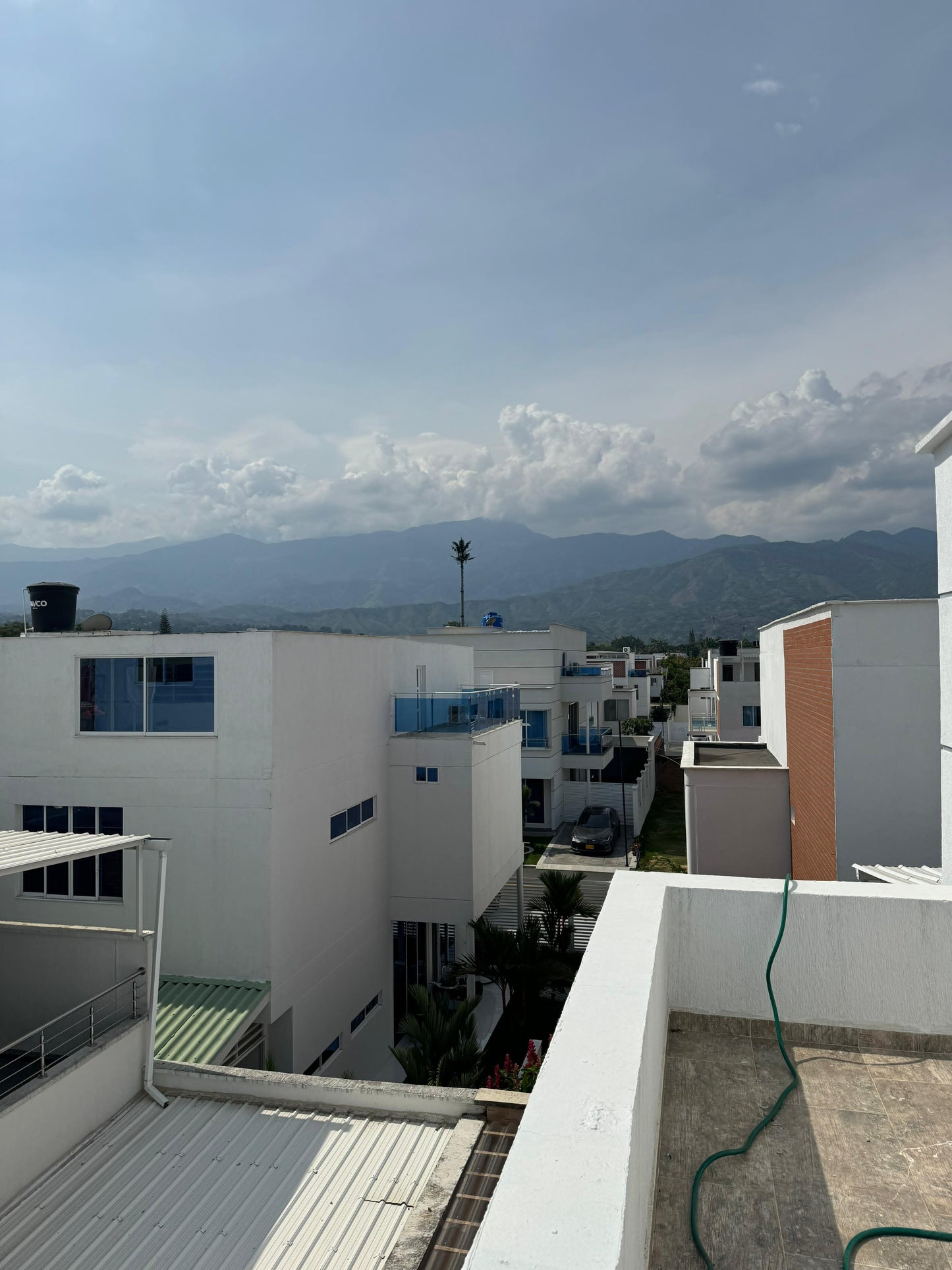 SE VENDE CASA PARA ESTRENAR EN ALFAGUARA-JAMUNDÍ