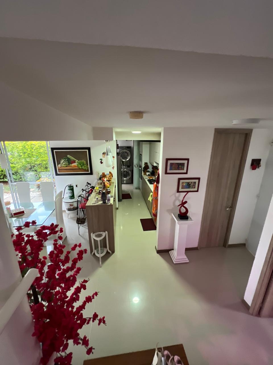 SE VENDE HERMOSA CASA EN CONDOMINIO ALFAGUARA JAMUNDI