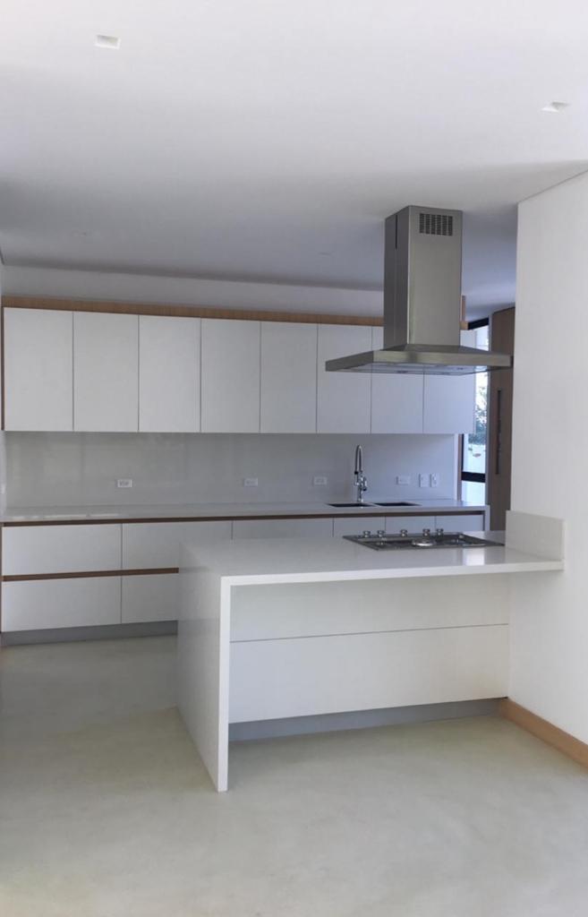 APARTAMENTO DE LUJO EN VENTA EDIFICIO CIUDAD JARDÍN CALI VALLE DEL CAUCA