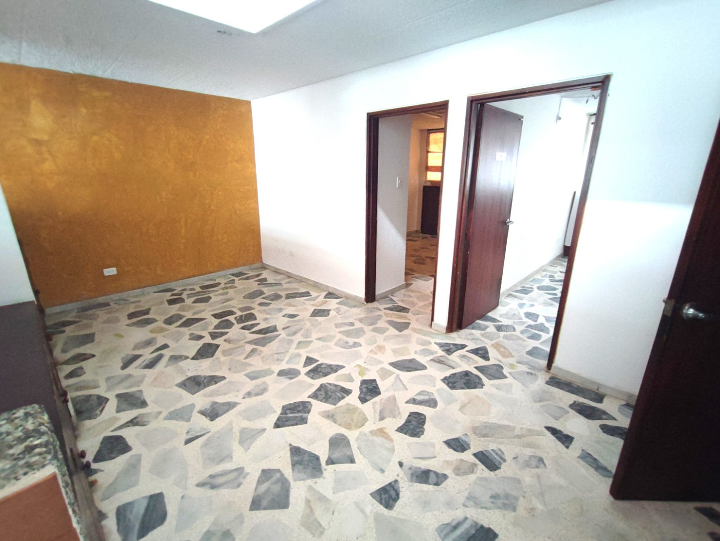 CASA EN VENTA BARRIO LAS VEGAS SUR DE CALI