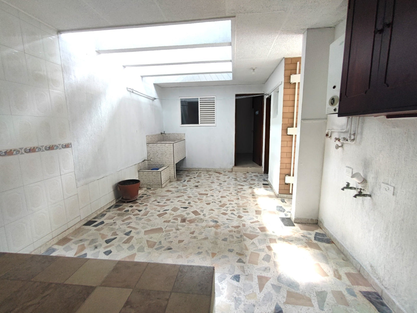 CASA EN VENTA BARRIO LAS VEGAS SUR DE CALI
