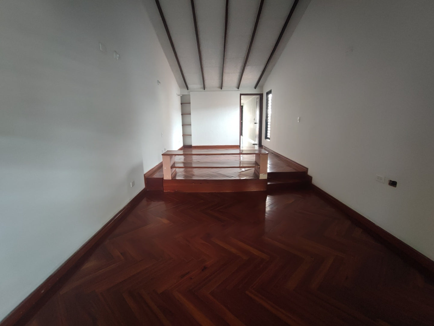 CASA EN VENTA BARRIO LAS VEGAS SUR DE CALI