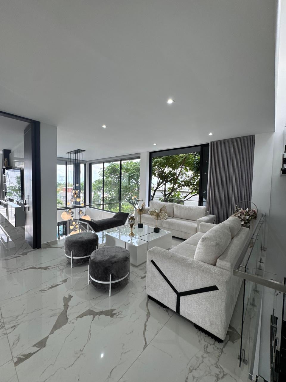 LUJOSA CASA A LA VENTA EN PANCE CALI