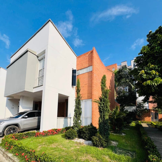 CASA EN VENTA EN VALLE DE LILI CALI