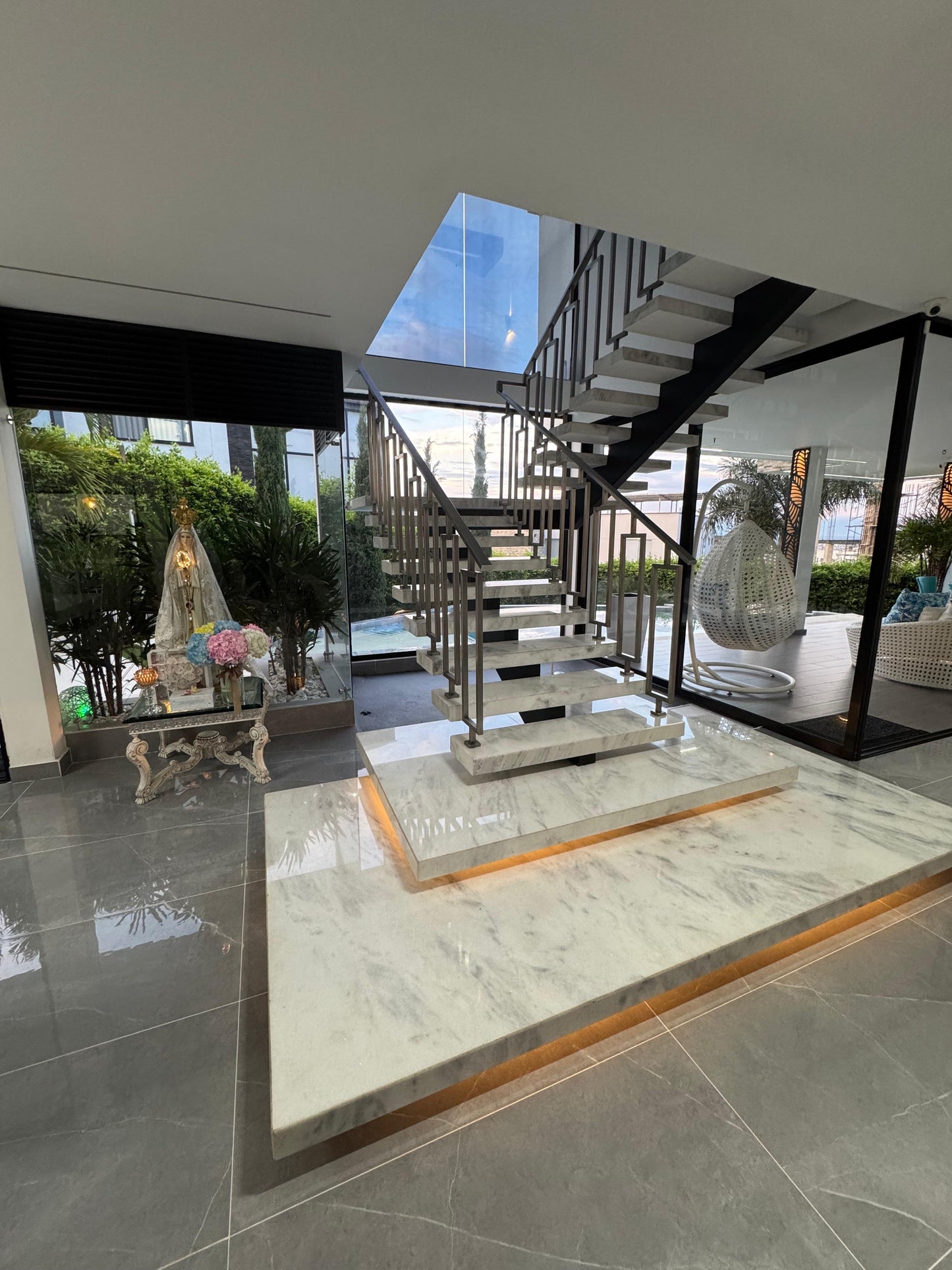 CASA DE LUJO EN VENTA EN PANCE – CALI