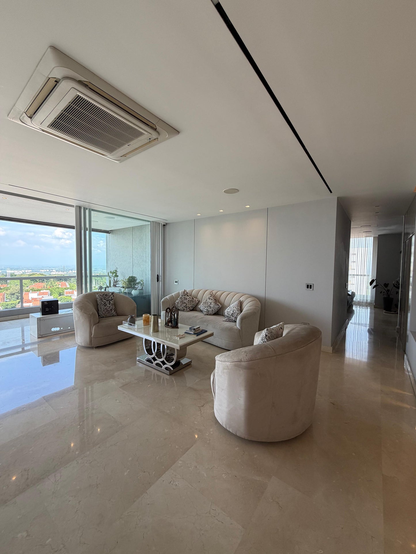 APARTAMENTO MODERNO EN DACOTA PANCE CALI