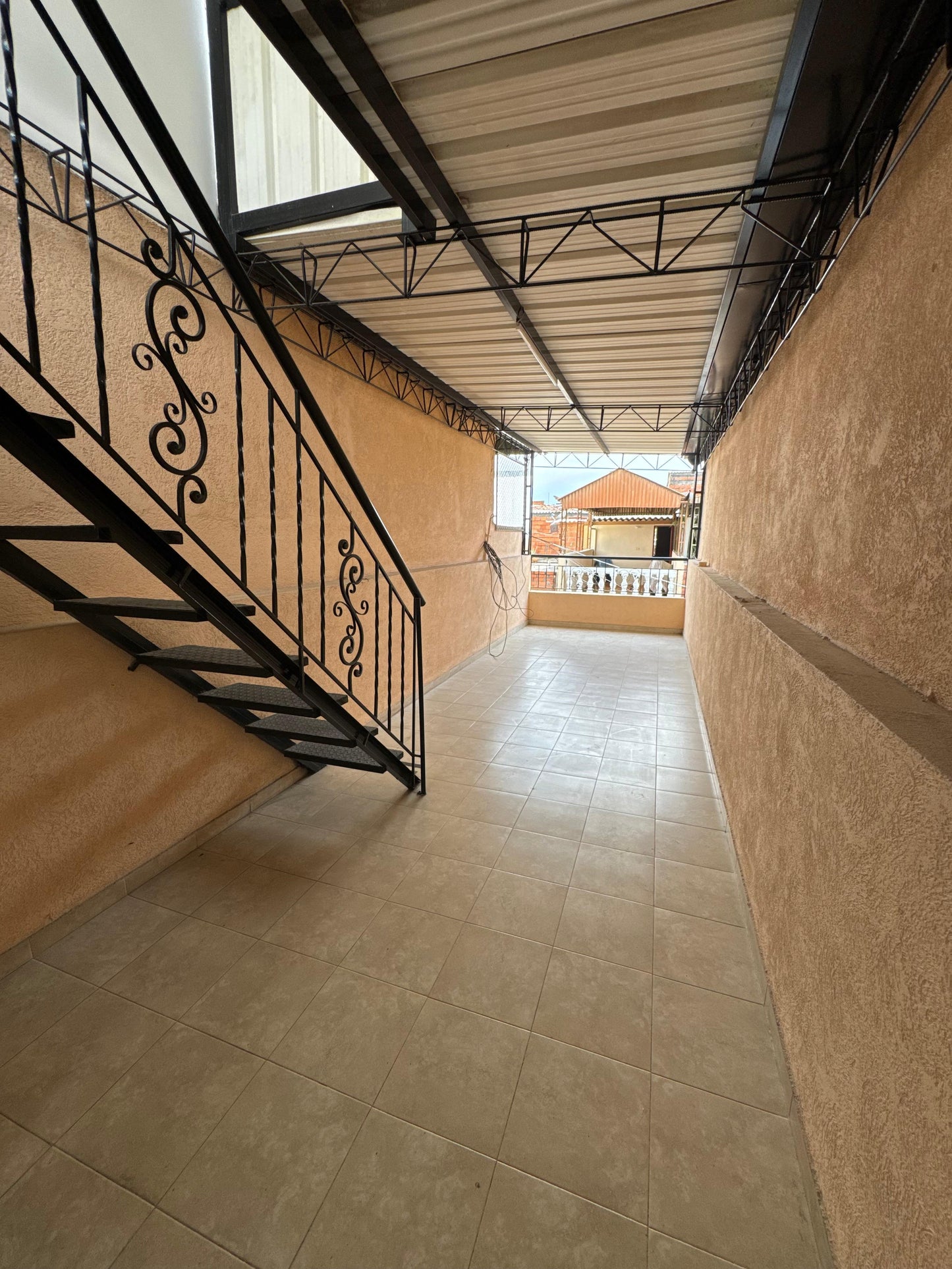 CASA EN VENTA BARRIO FONAVIEMCALI CALI